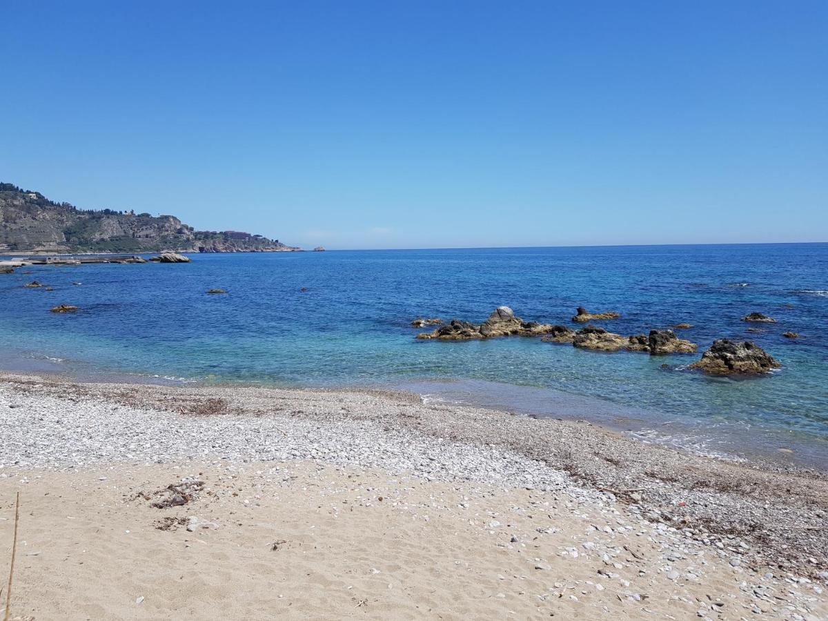 Appartamenti Via Lombardo Giardini Naxos Exterior photo
