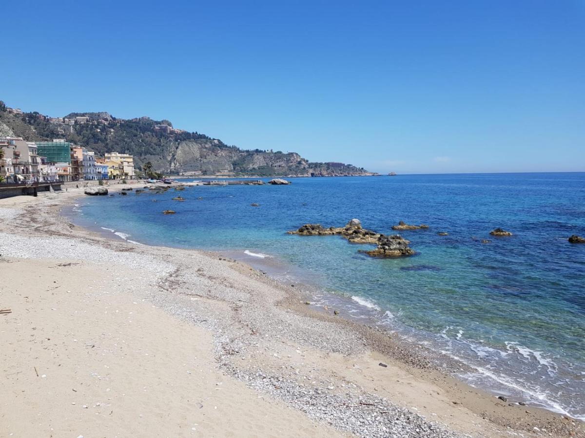 Appartamenti Via Lombardo Giardini Naxos Exterior photo